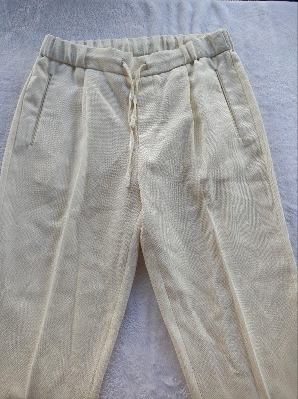 Berwich Cream Drawstring women Pleated Joggers